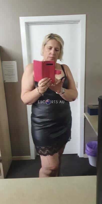 Escorts Frankston, VIC